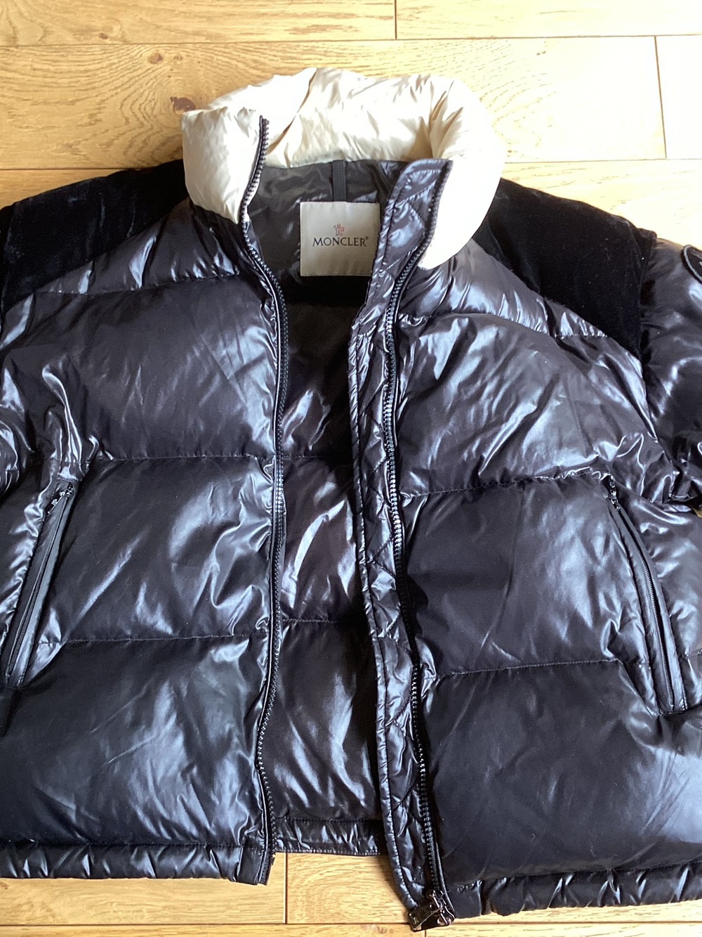 Moncler Black & cream Chouelle down jacket - Picture 7 of 12
